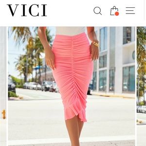 SUMMERTIME VICI Ruched Midi Skirt, Neon pink, Size Small